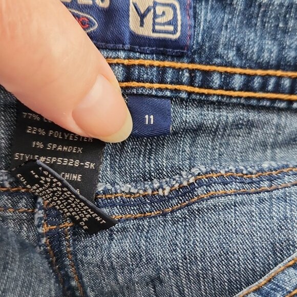 Y2 Blu denim mini skirt - Picture 5 of 5